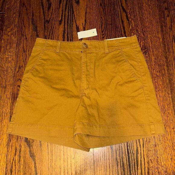 New Loft Shorts - Picture 1 of 5